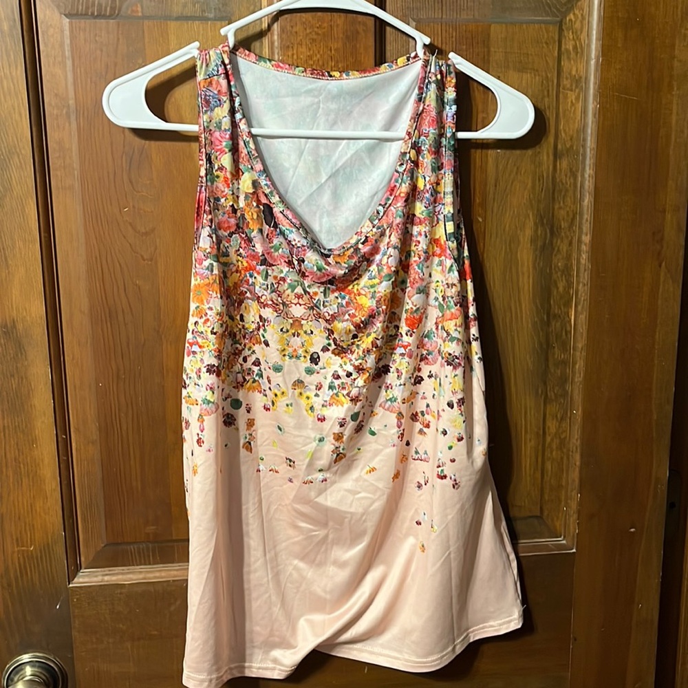 Peach flower tank top